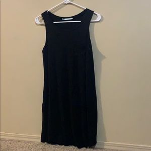 Scooped neck black tank with pocket